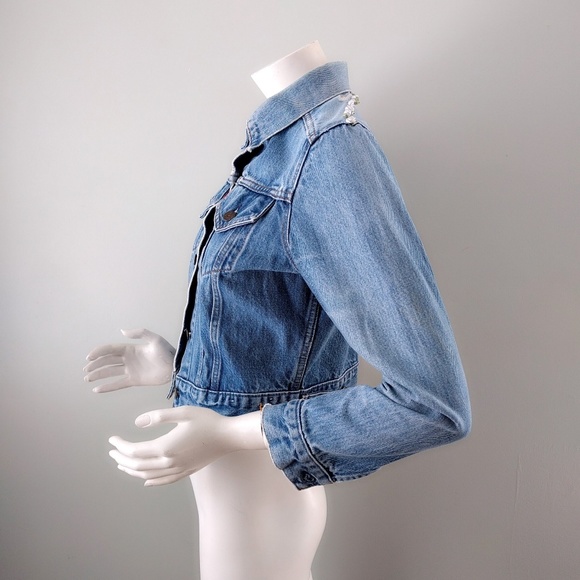 Vtg Levis Embroidered Rose Trim Jean Denim Jacket - Picture 4 of 7